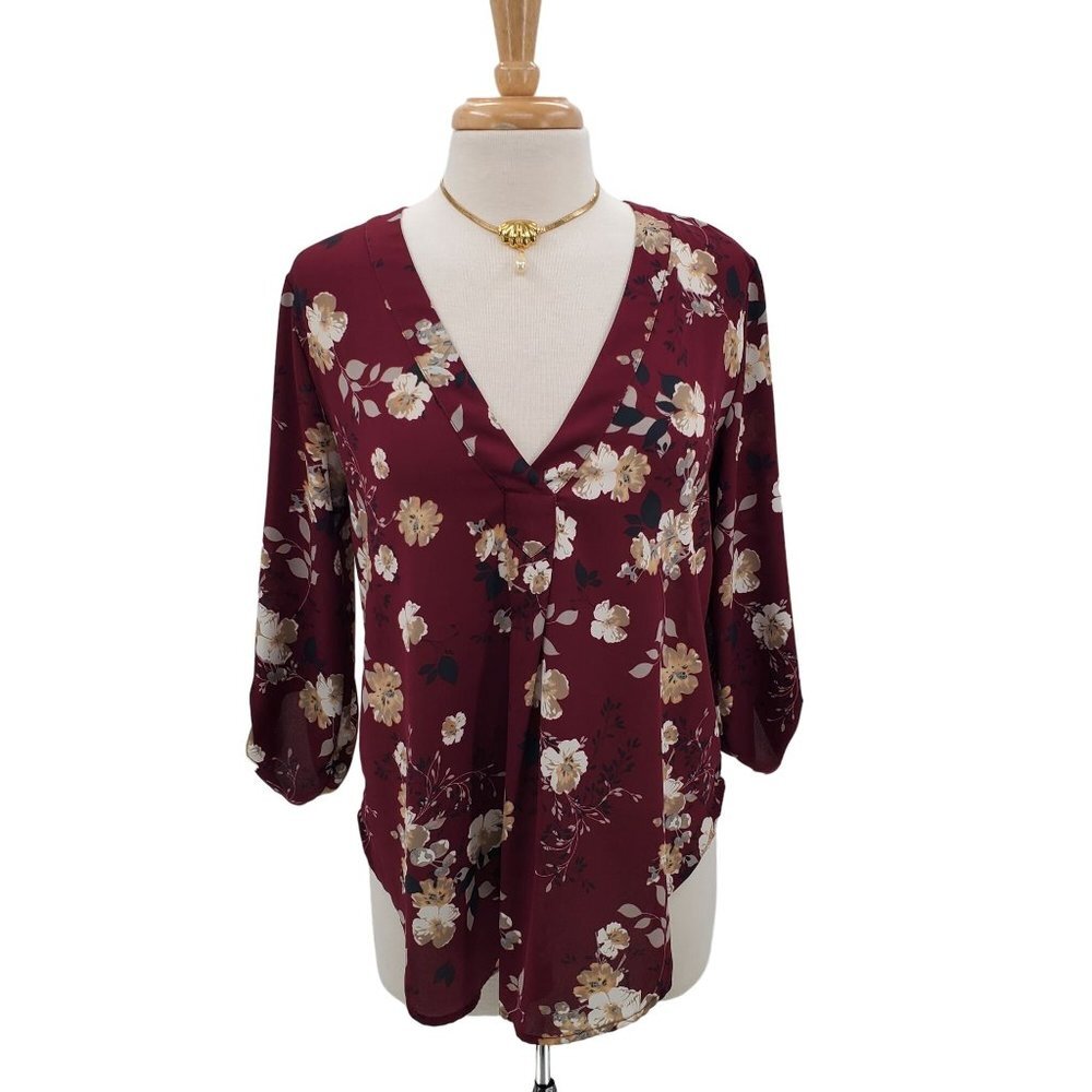 LUSH Womens 3/4 Roll Tab Sleeve Floral V-Neck Blouse Top M Maroon Career Office